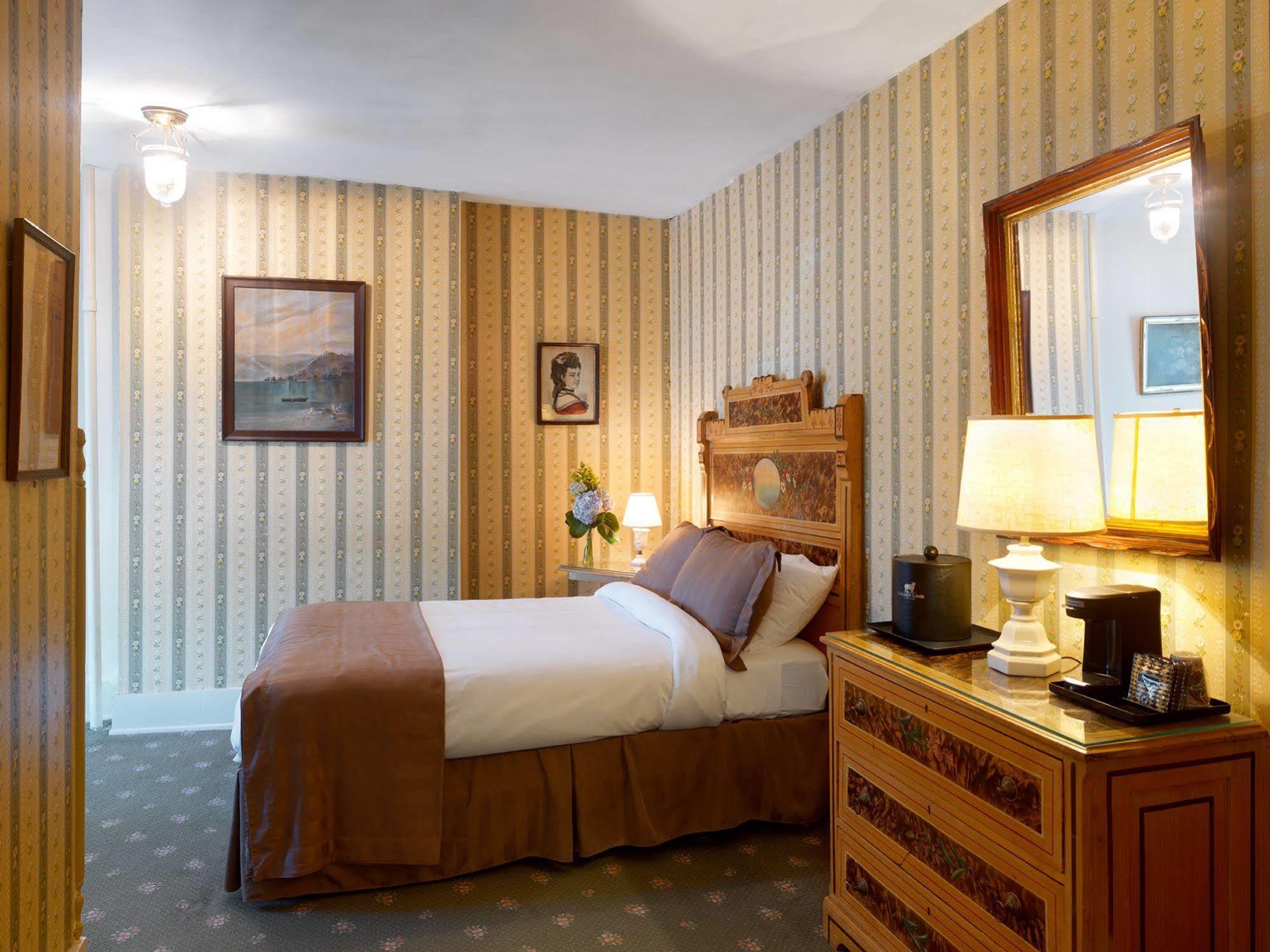 Hotel The Golden Lamb Lebanon Esterno foto