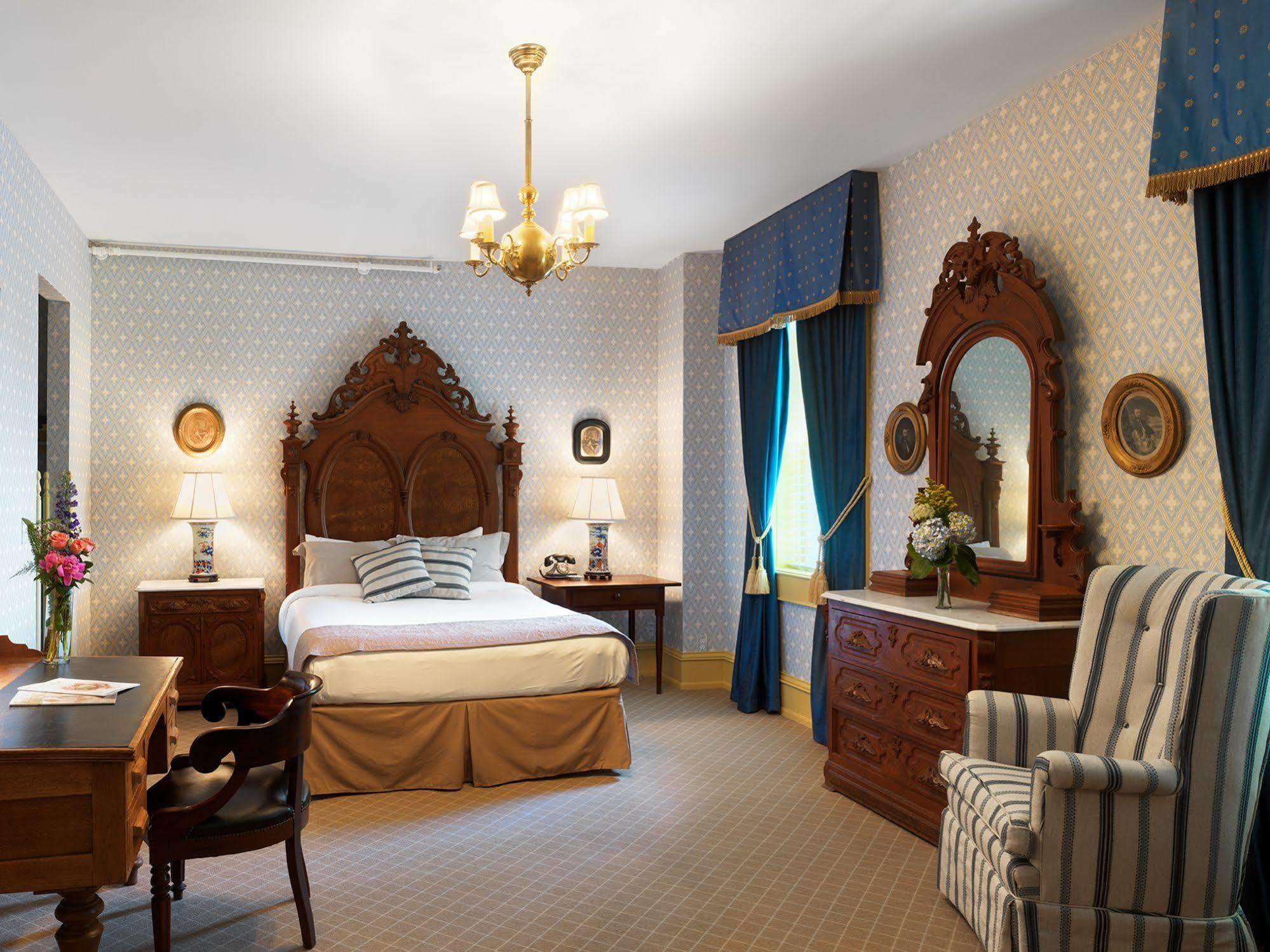 Hotel The Golden Lamb Lebanon Esterno foto