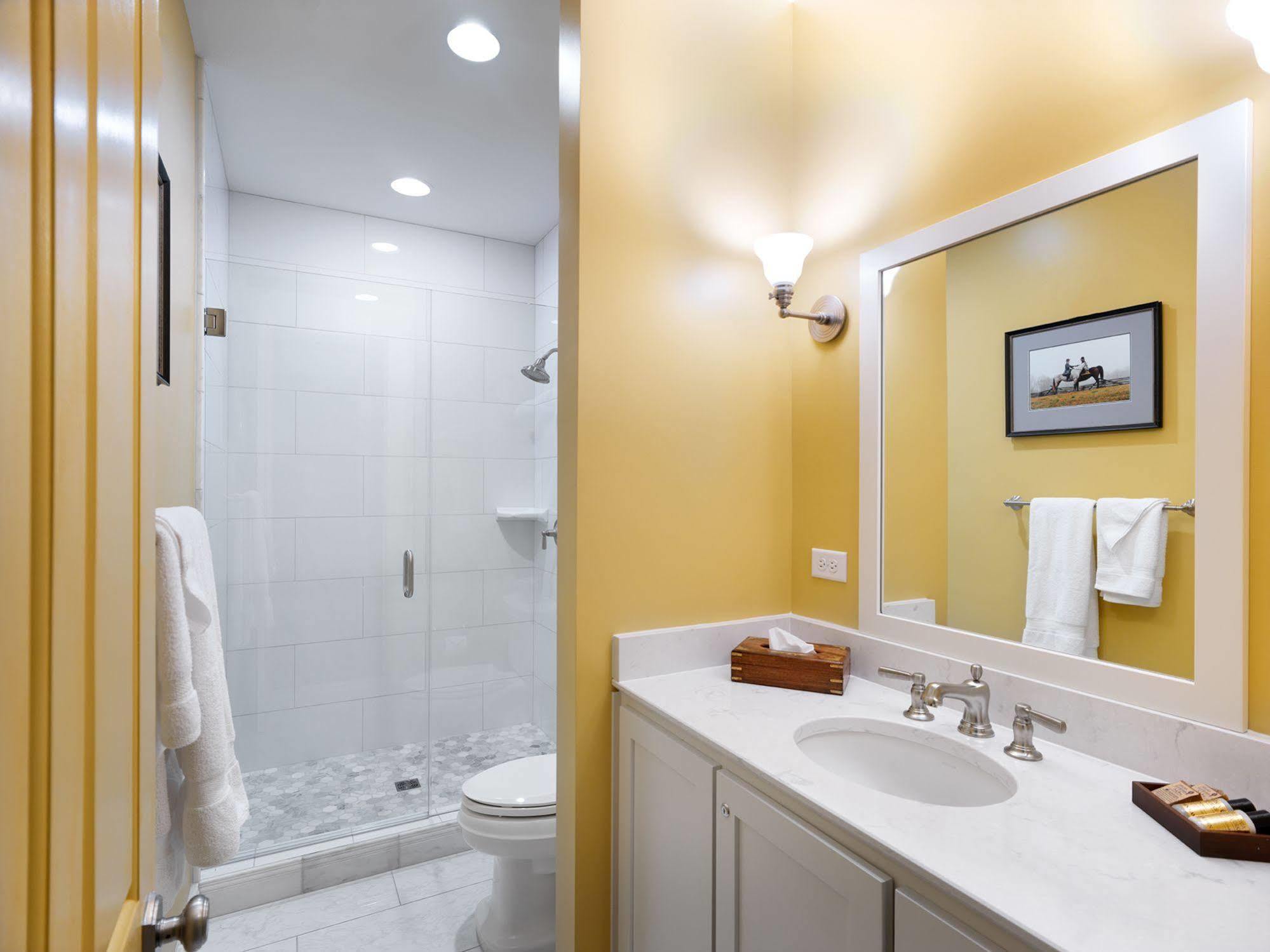 Hotel The Golden Lamb Lebanon Esterno foto